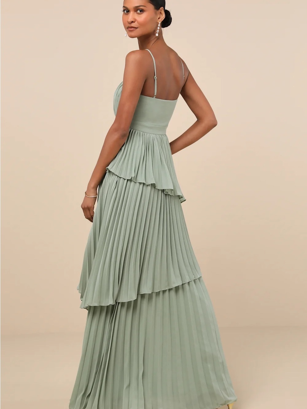 NWT Sz S Lulus Jehona Sage Brush Pleated Tiered Maxi Dress Green - Picture 2 of 9